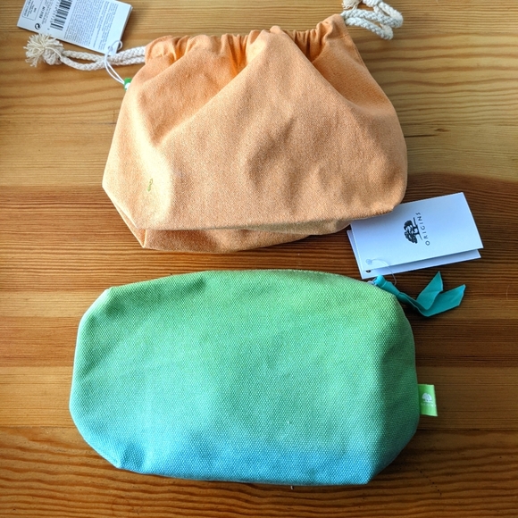 Origins Makeup Bags - Picture 2 of 5